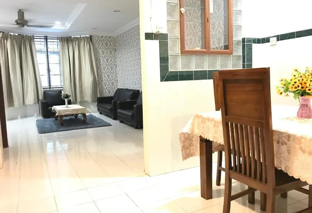 Suria Permai Homestay-1